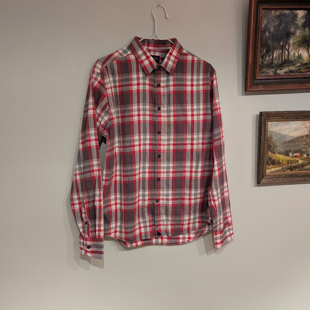 Untuckit Shirt Mens Medium Slim Fit Gray Red Flannel Long Sleeve Button Up 128